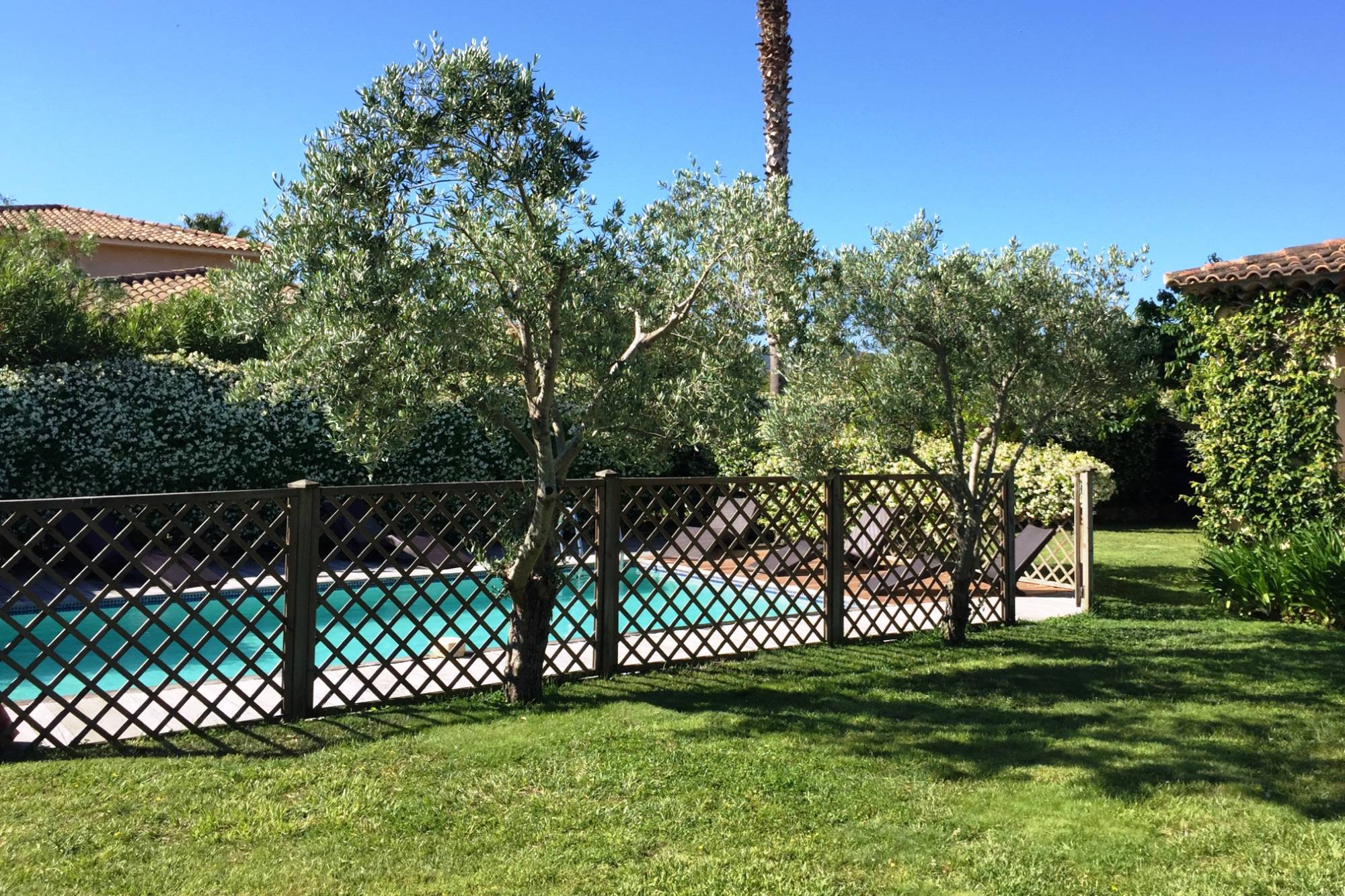 Corse location villa piscine privée chauffée